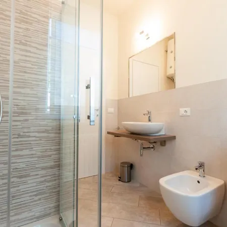 Casa Marilu * דסנזאנו דל גארדה