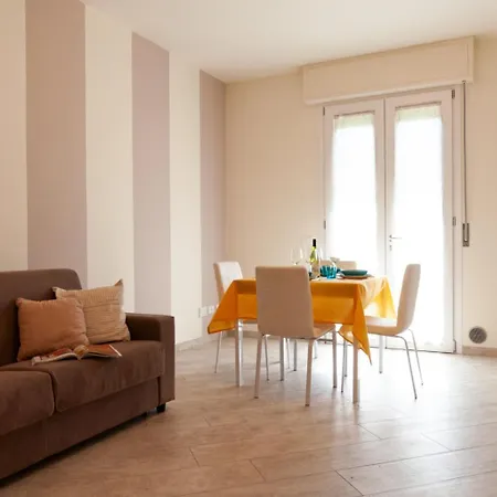 Casa Marilu * דסנזאנו דל גארדה